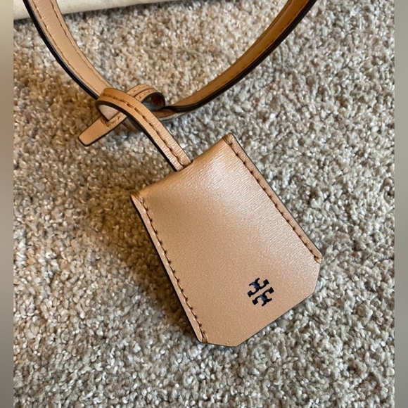 Tory Burch Parker Tote in Cardamom - Picture 2 of 12